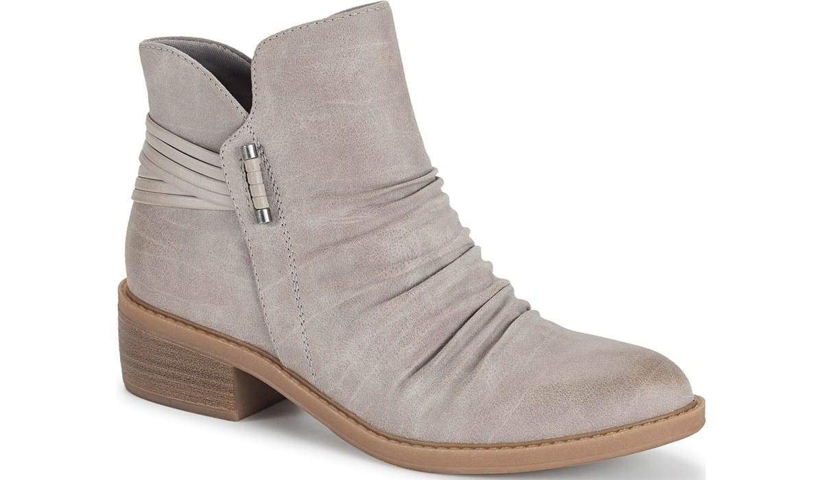 Baretraps Women's Sazzie Medium/Wide Bootie | Famous Footwear