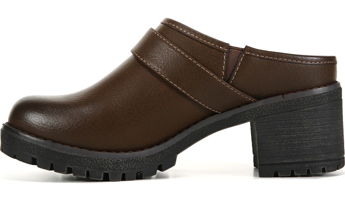 famous footwear eastland