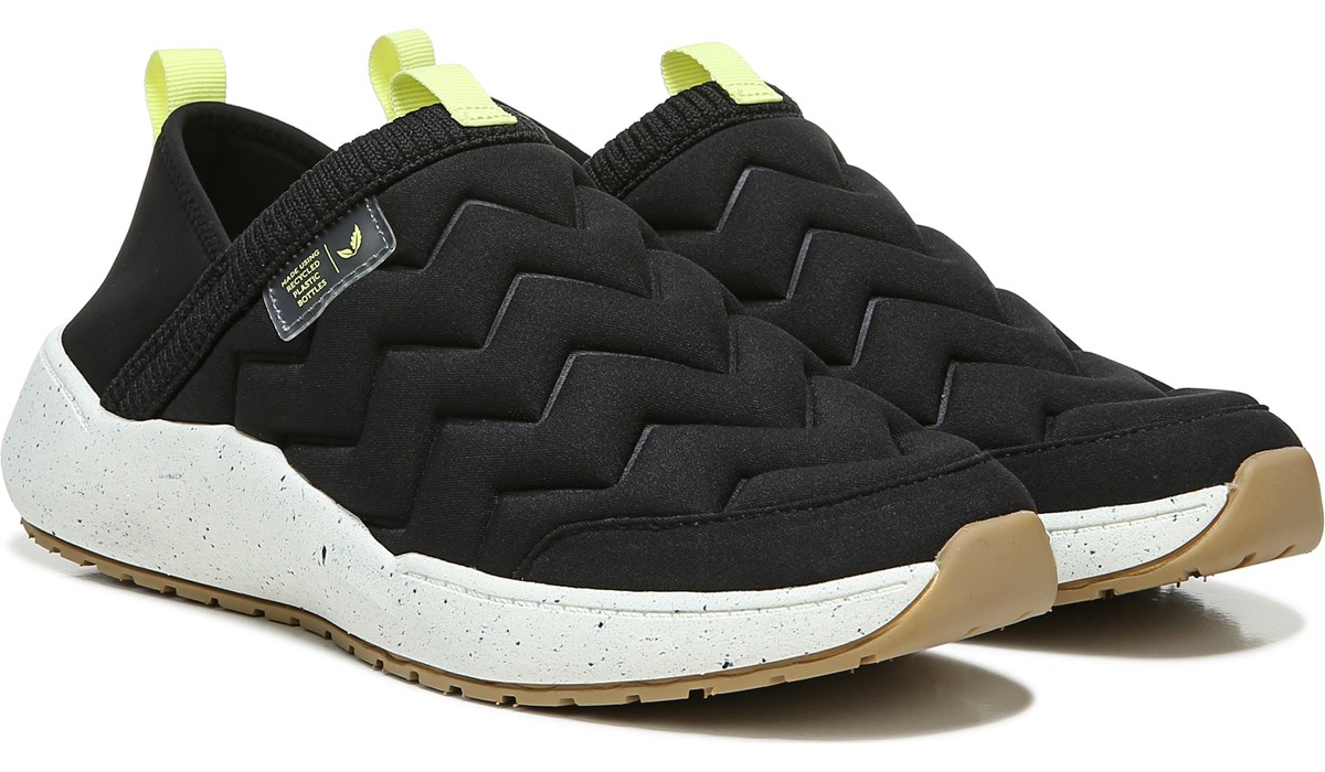 dr scholl's mellow out sneaker