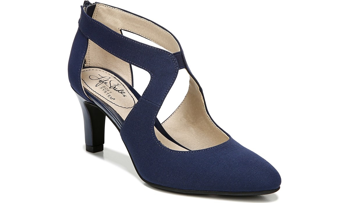 LifeStride Women's Giovanna 2 Medium/Wide Pump Famous Footwear