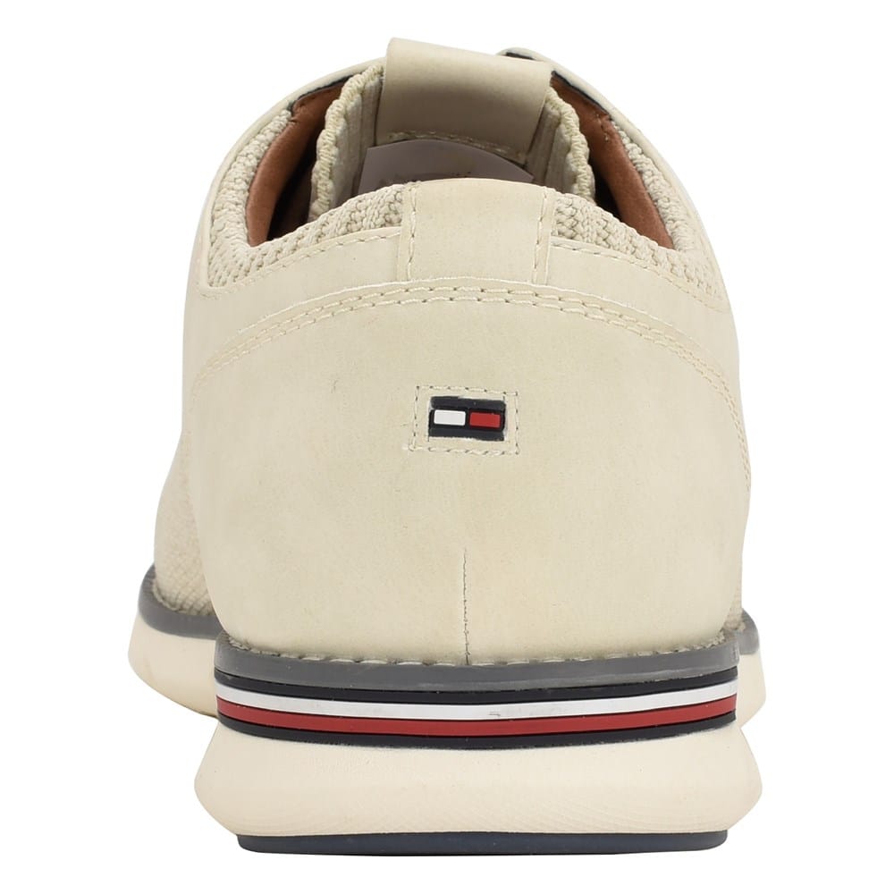 Tommy Hilfiger Men's Winner Plain Toe Oxford | Famous Footwear