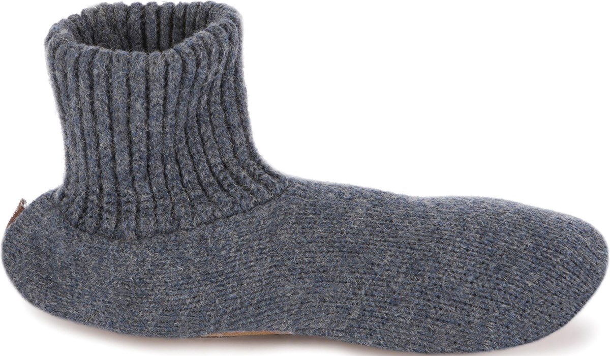 mens blue slippers