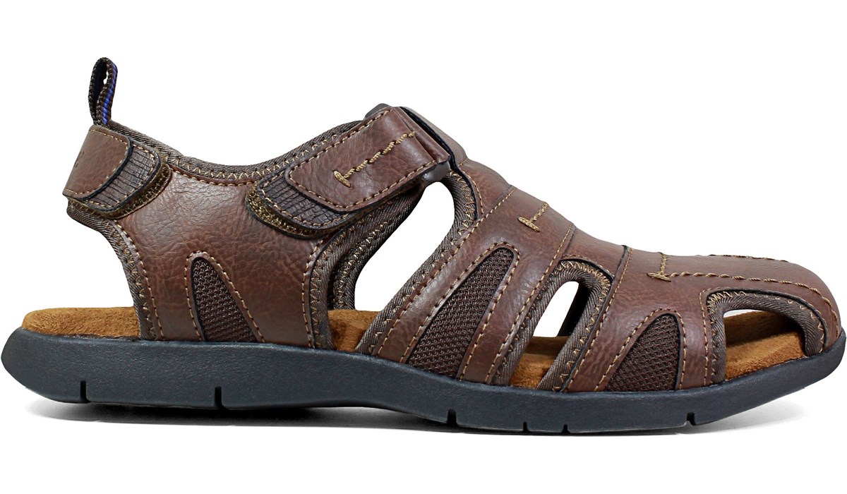 mens fisherman sandals wide width