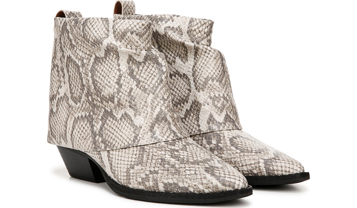 bogs wide calf boot
