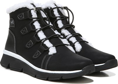 Women's Chill Out Medium/Wide Hiking Boot