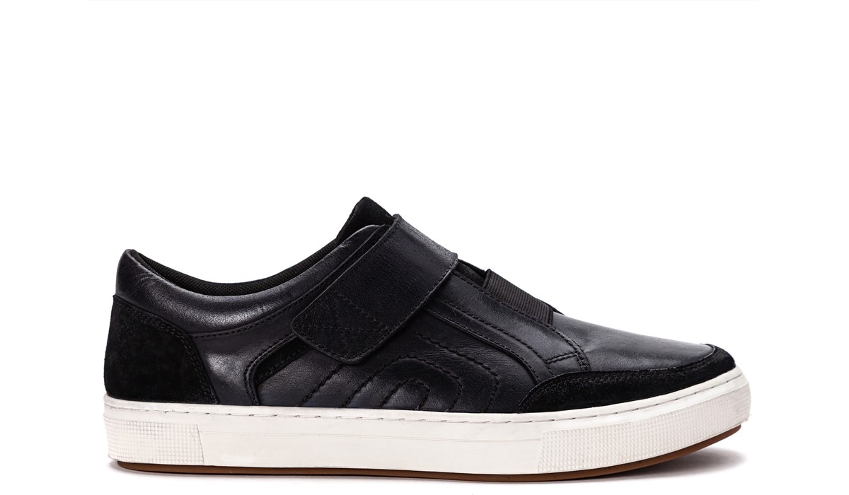 Propet Men's Kade Medium/X-Wide/XX-Wide Strap Sneaker Black Propet Men's Kade Medium/X-Wide/XX-Wide Strap Sneaker Black