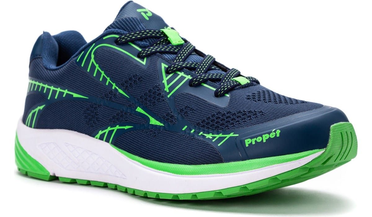 famous footwear propet