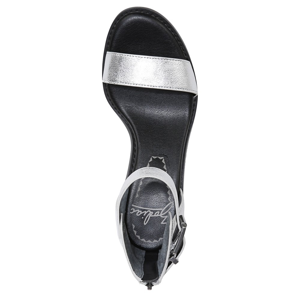 Zodiac Women\'s Ilsa Block Heel Sandal | Famous Footwear