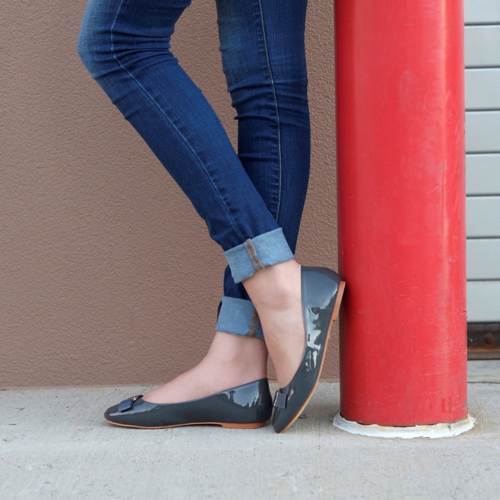 Journee Women's Kim Ballet Flat | Famous Footwear