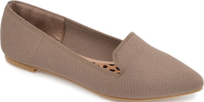 Women's Vickie Pointed Toe Flat