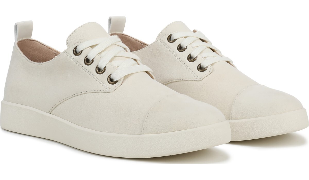 Vionic Women's Eden Zip Sneaker Famous Footwear