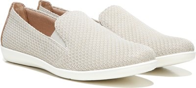 lifestride shoe stores