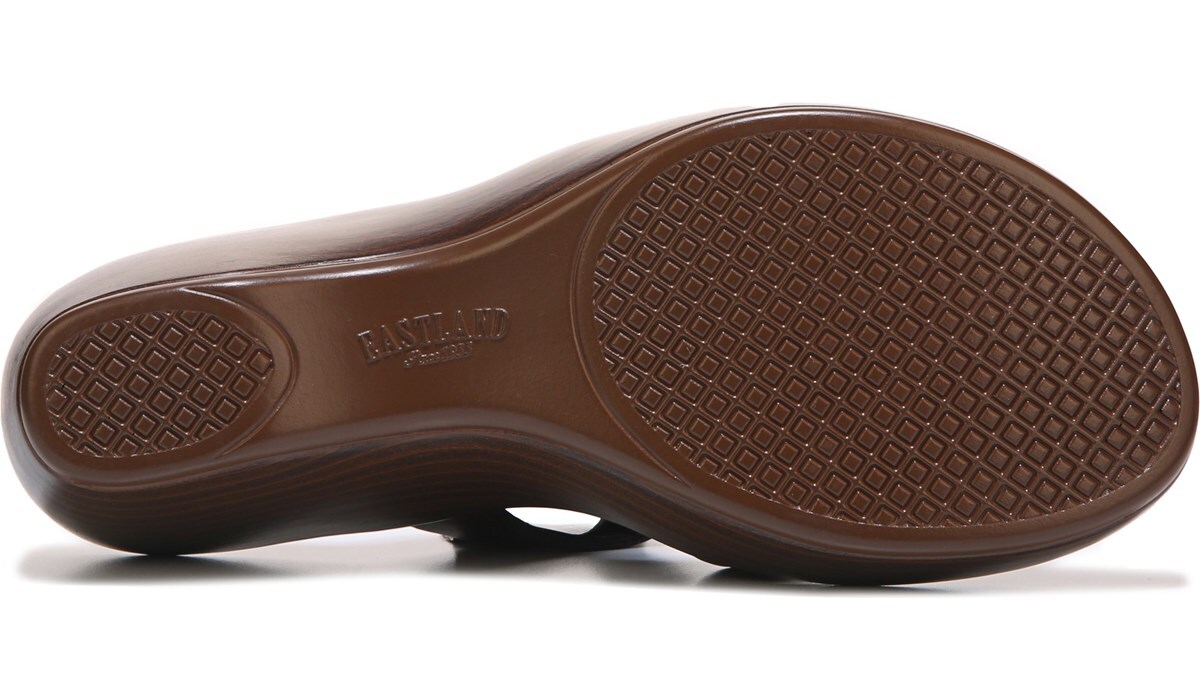 eastland laurel wedge sandal