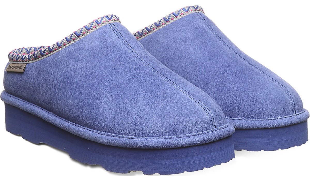wide slip on sneakers womens