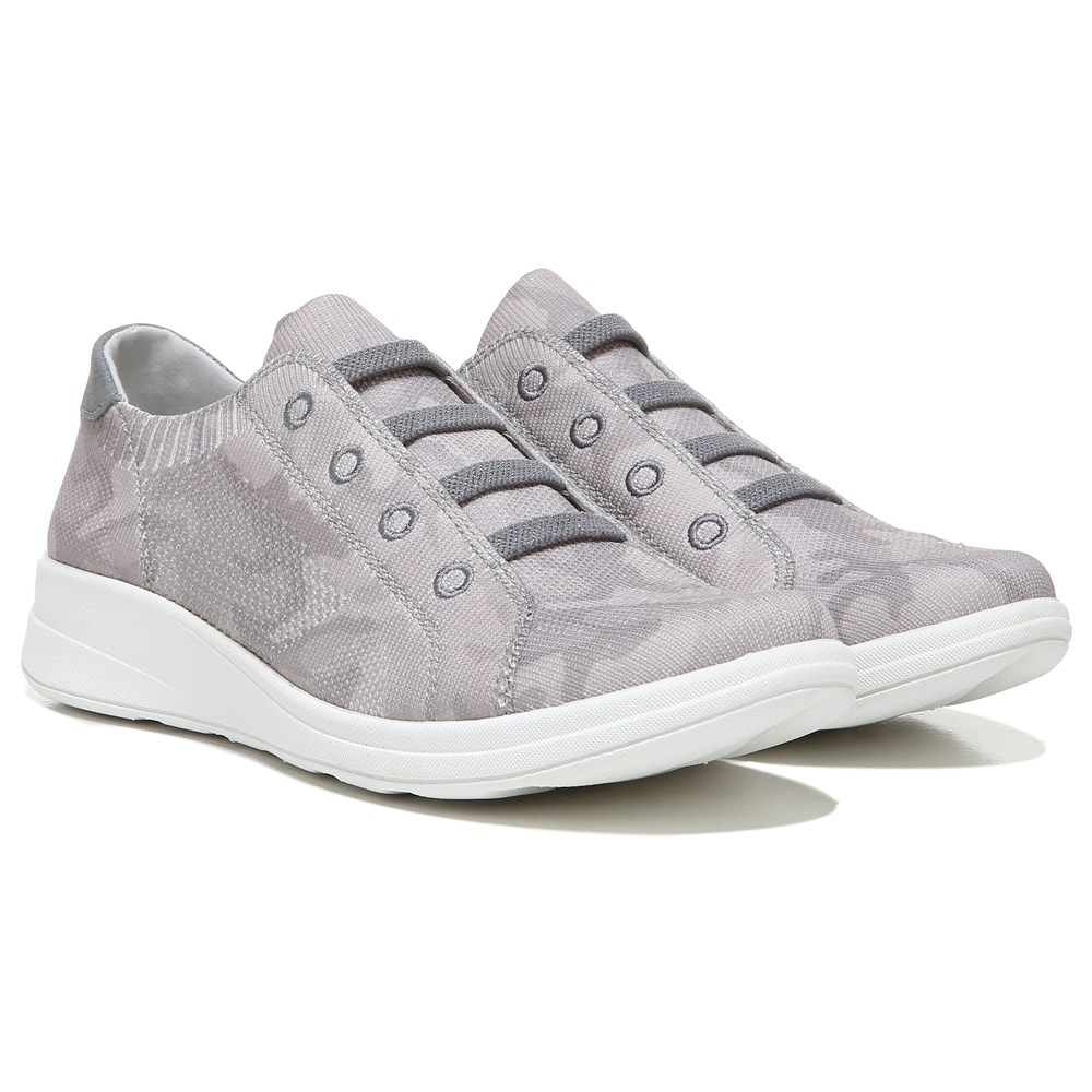 Famous footwear comfort shoes sale