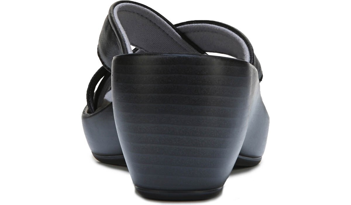 eastland willow wedge sandal