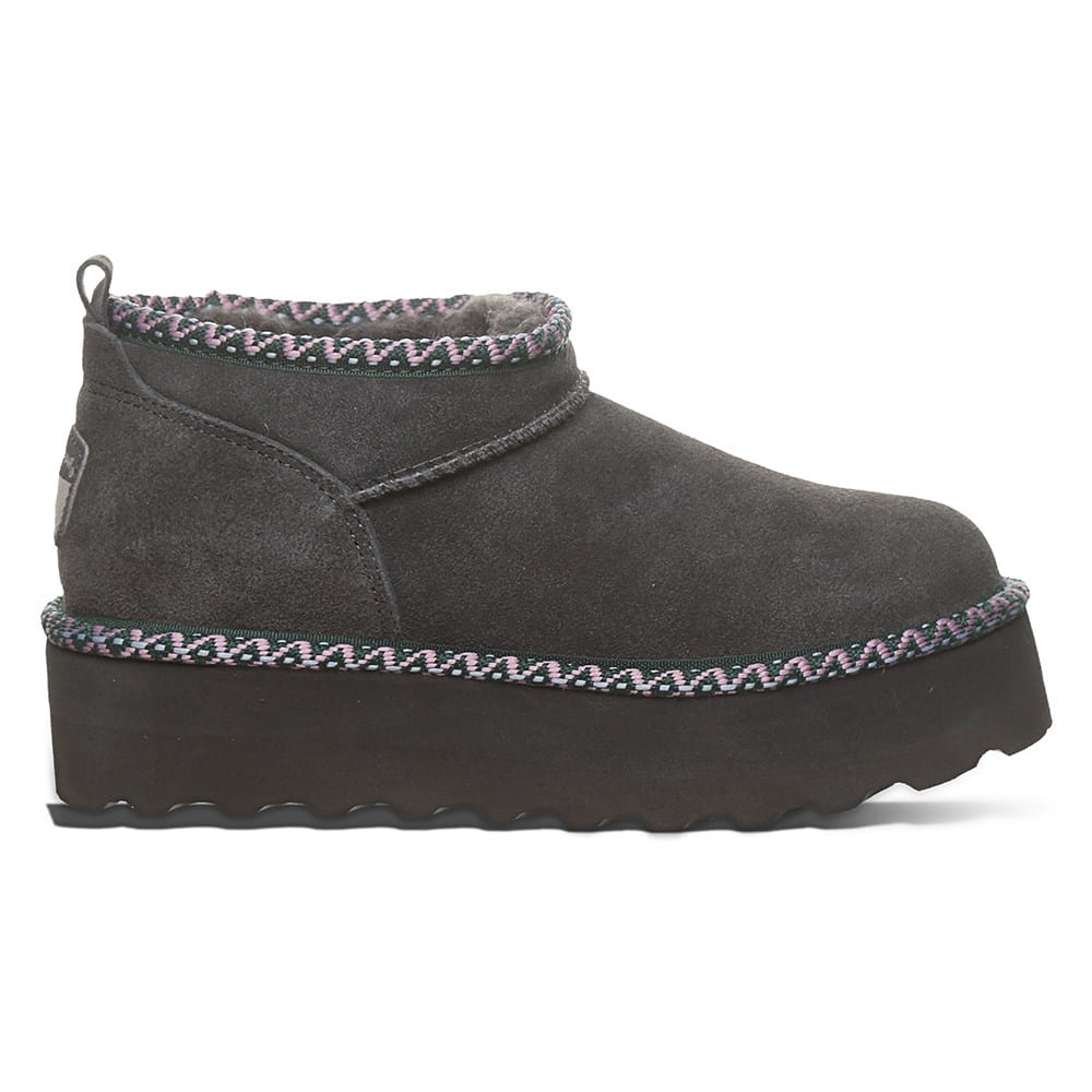 Bearpaw Women's Retro Super Shorty Deco Platform Winter Boot