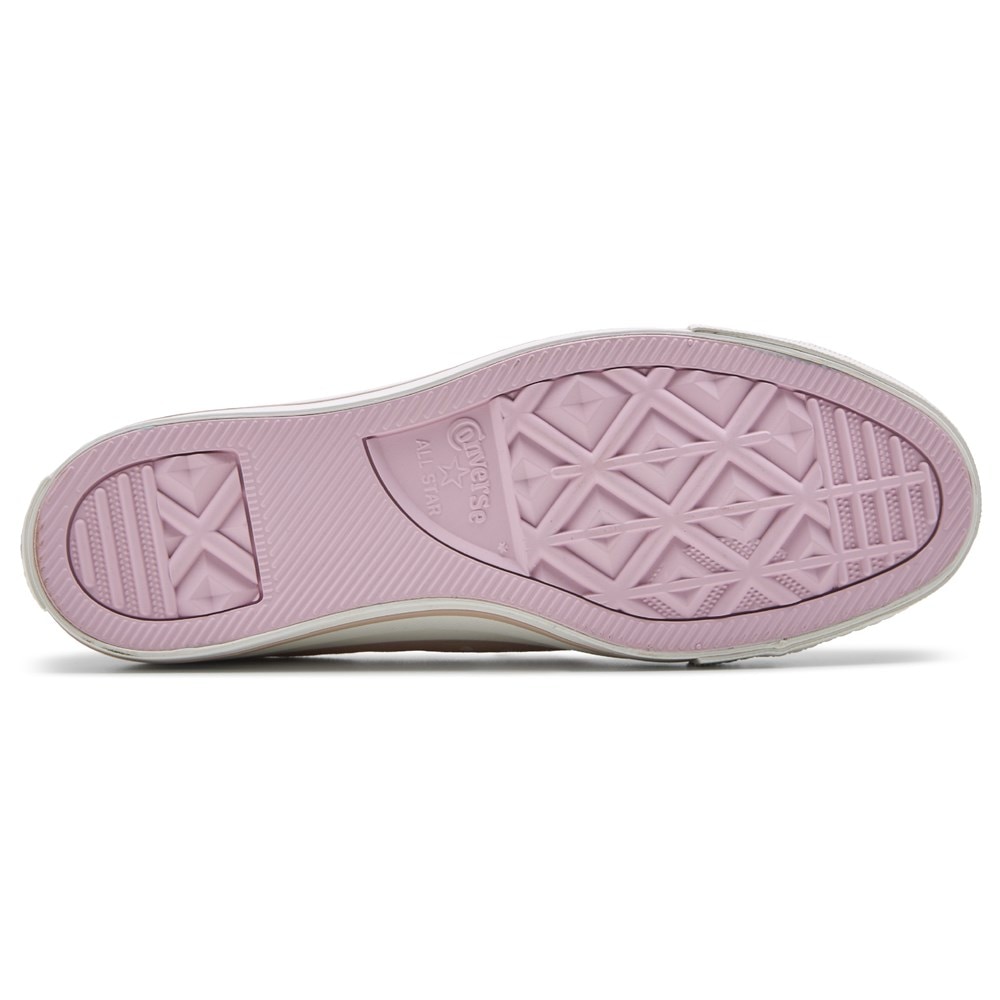Women's Chuck Taylor Shoreline Knit Slip On Sneaker