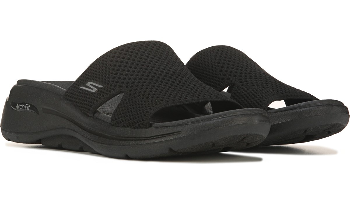 Women's Go Walk Arch Worthy Sandal | Famous Footwear