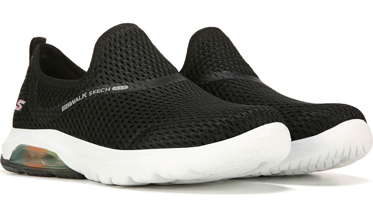 skechers all black slip on