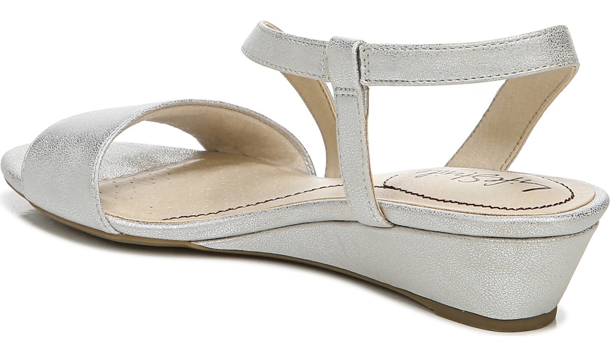 LifeStride Women's Yasmine Wedge Sandal Famous Footwear