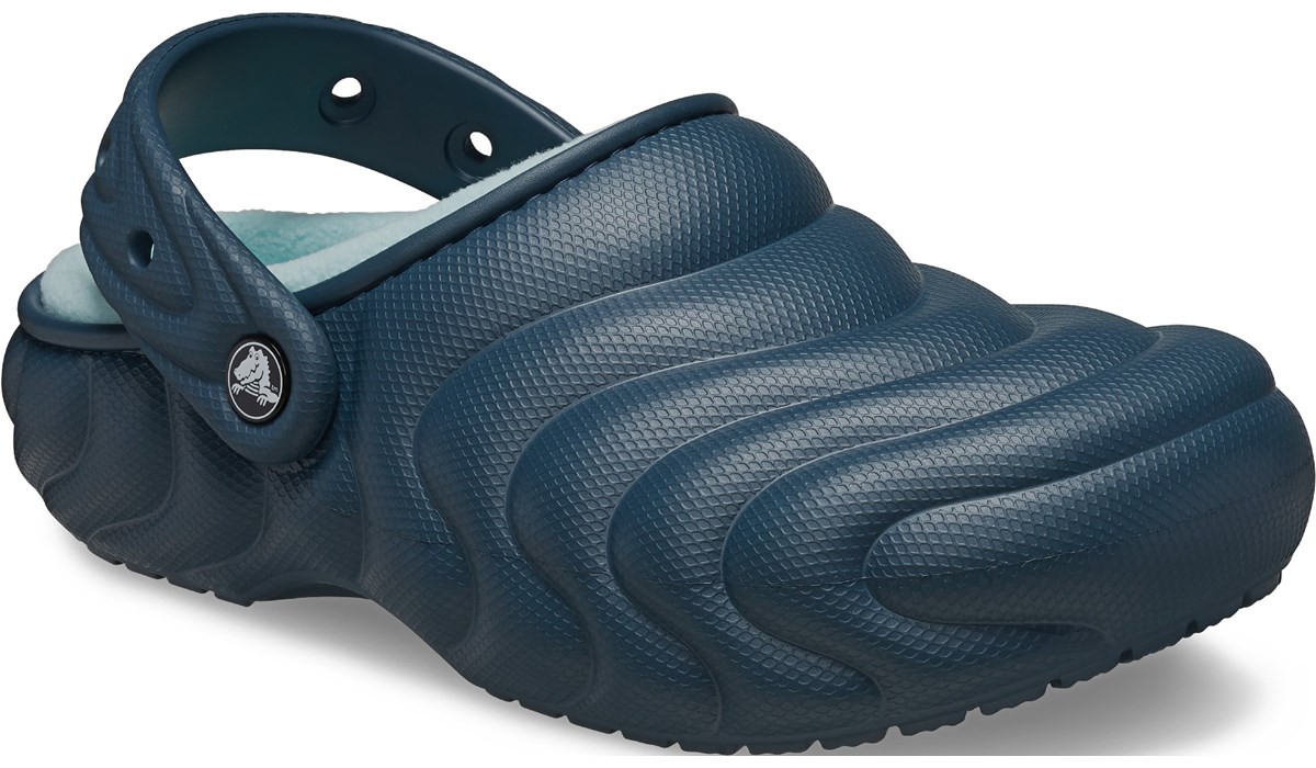 Crocs Women's Classic Lined Overpuff Clog | Famous Footwear
