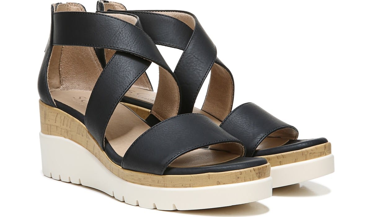 SOUL Naturalizer Women's Goodtimes Medium/Wide Wedge Sandal | Famous  Footwear