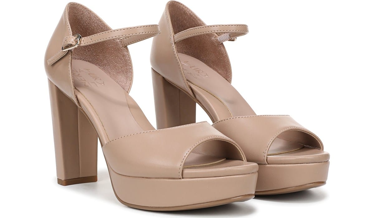 NxtGen Bolt Medium/Wide Sandal 