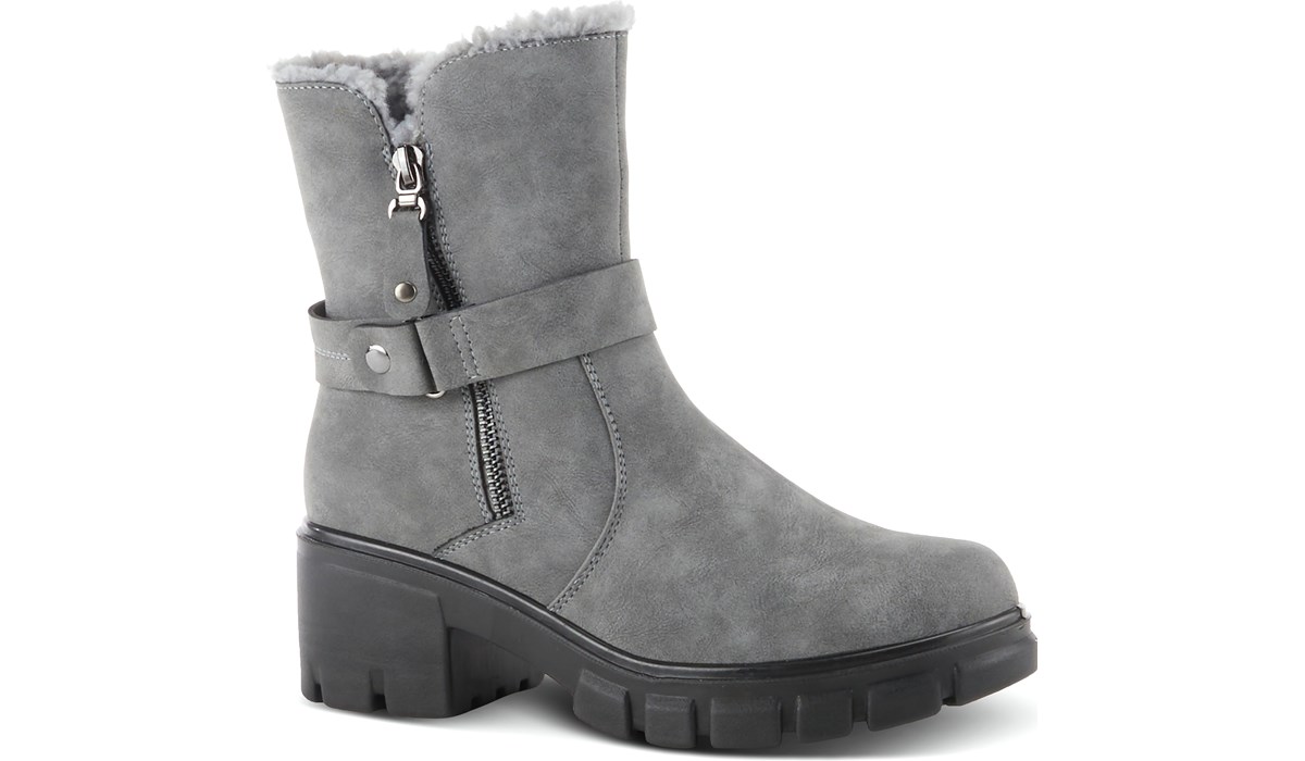 womens wide hiking shoes