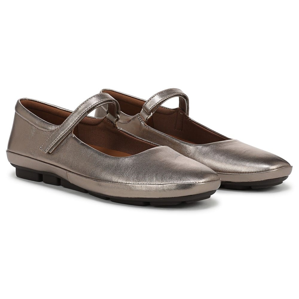 Naturalizer Women's Behold 2 Mary Jane | Famous Footwear