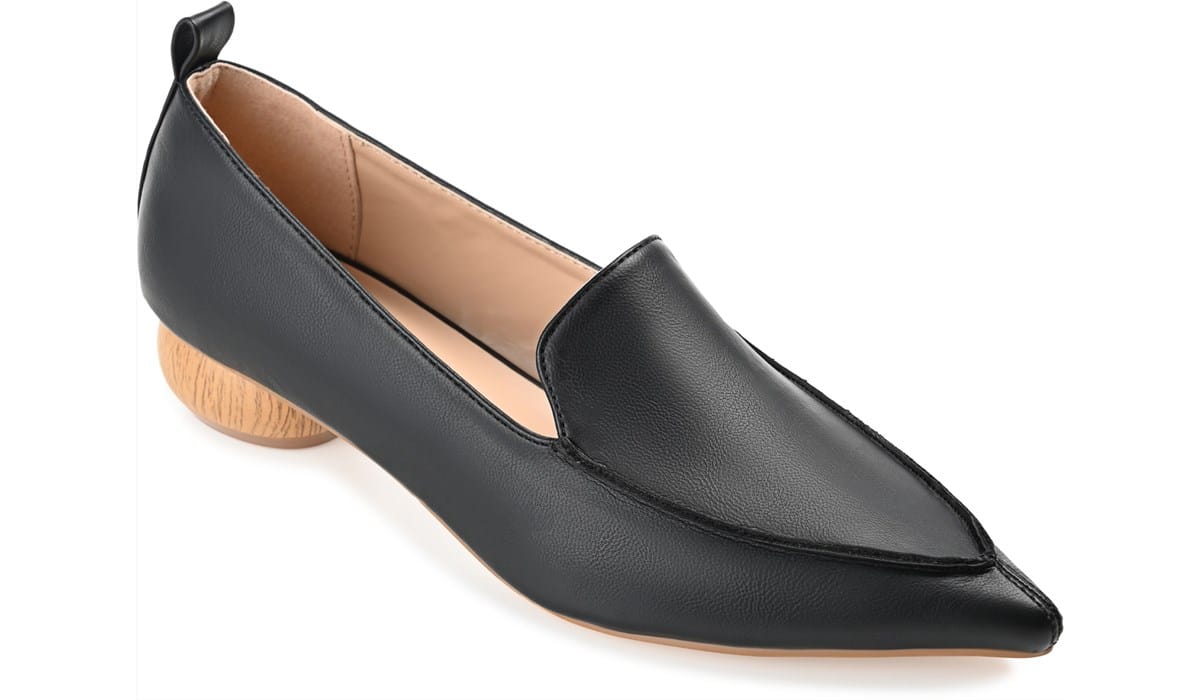 Journee Collection Women's Maggs Loafer 