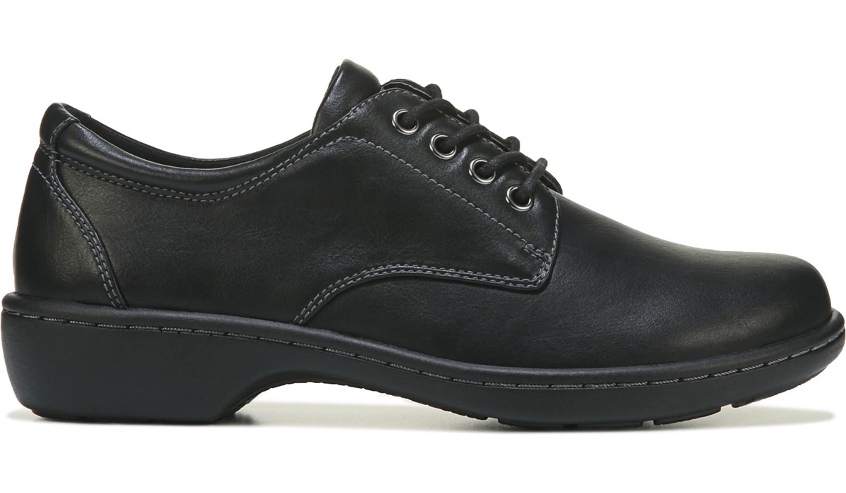 Eastland Women s Pandora Oxford Famous Footwear