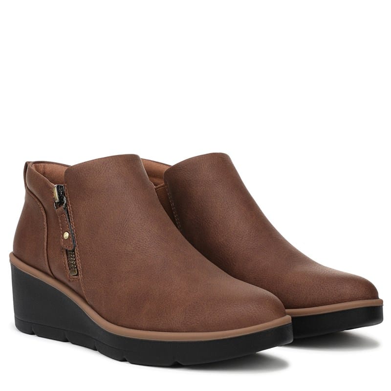 Dr. Scholl's Women's Lizzie Cloud Wedge Short Boots (Mid Brown Faux Leather) - Size 7.5 M