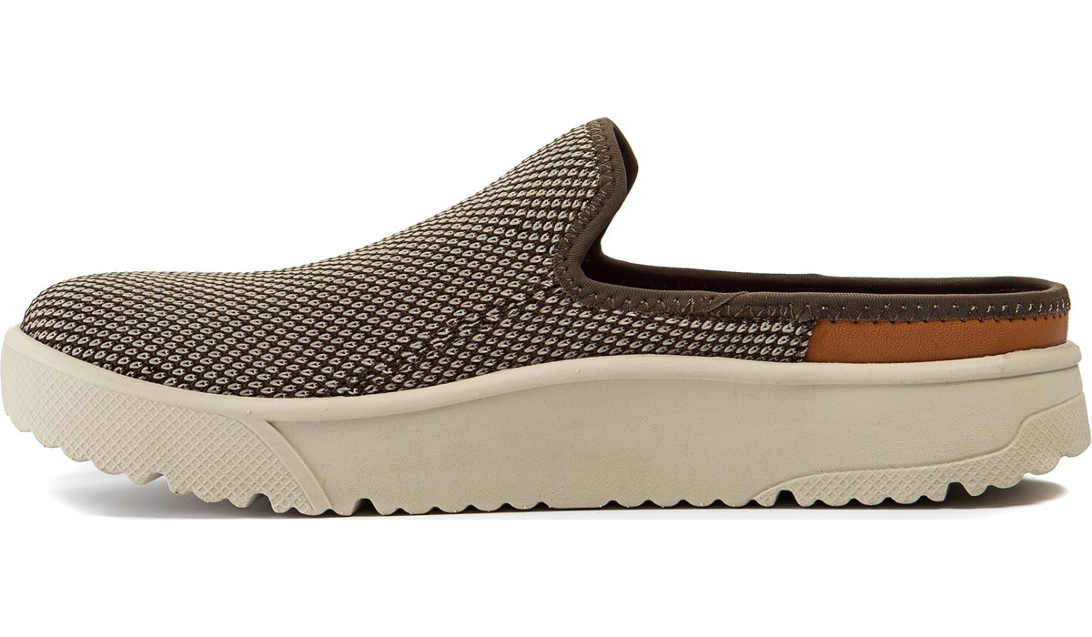 baretraps slip on sneakers