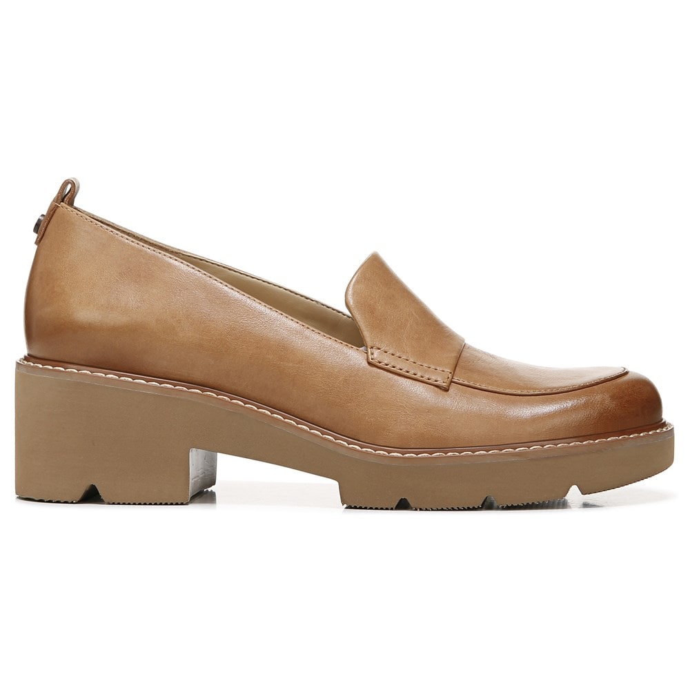 Naturalizer Women's Darry Lug Sole Loafer | Famous Footwear