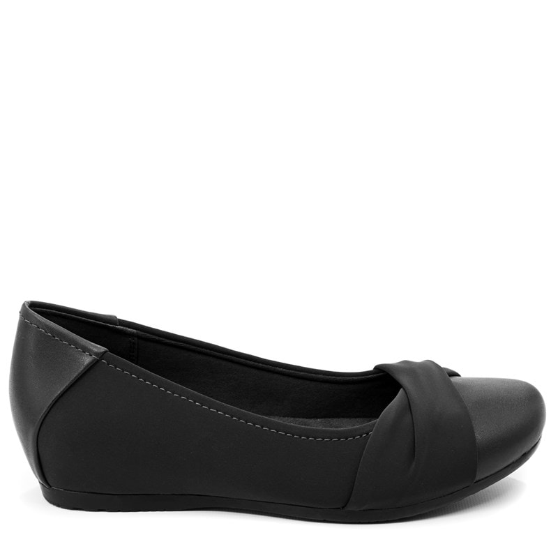 Baretraps Women's Mitsy Flat Shoes (Black) - Size 6.0 W