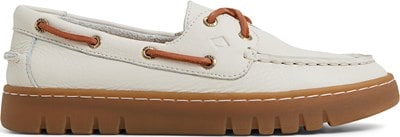 nearest clarks shoes