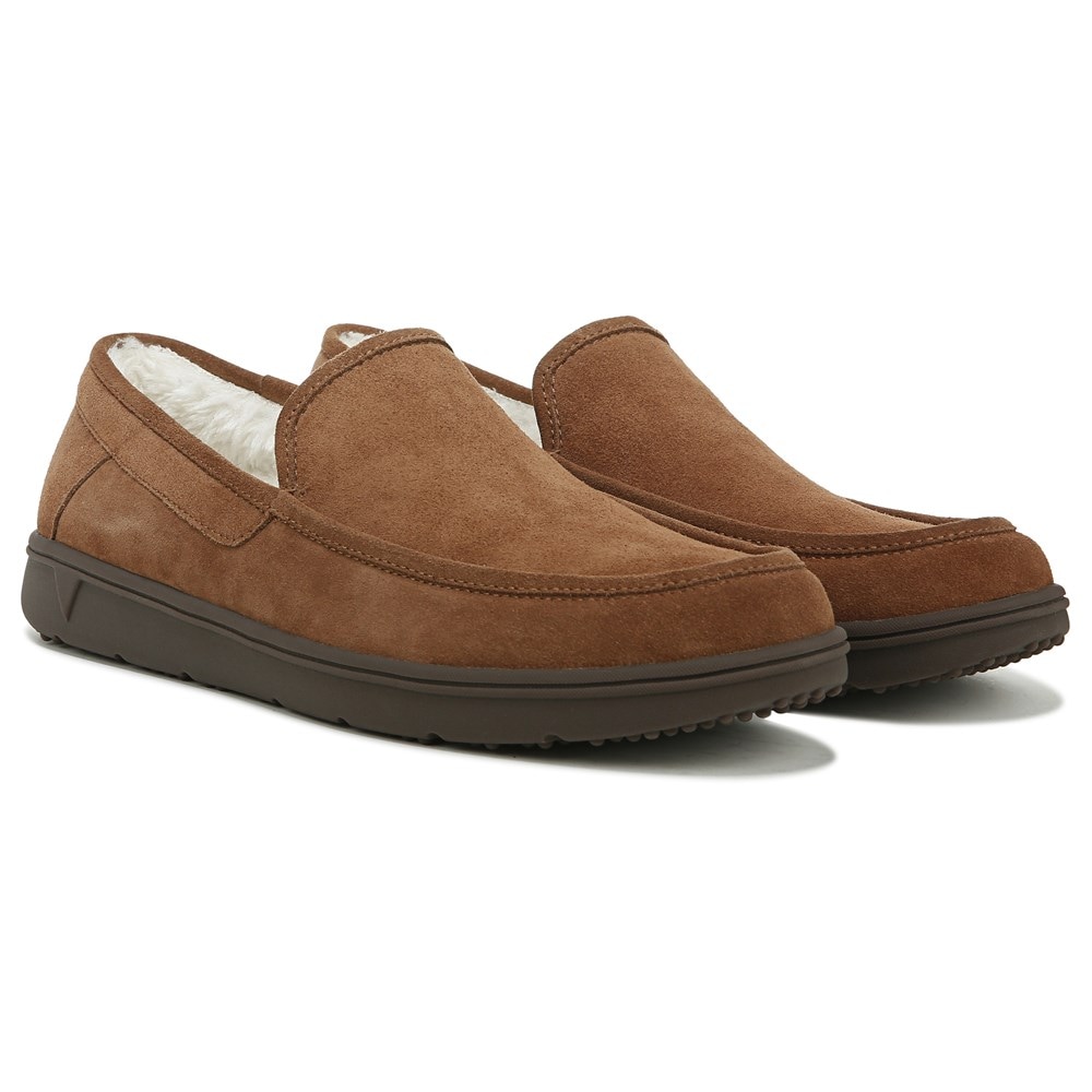 Vionic Men s Gustavo Slipper Famous Footwear