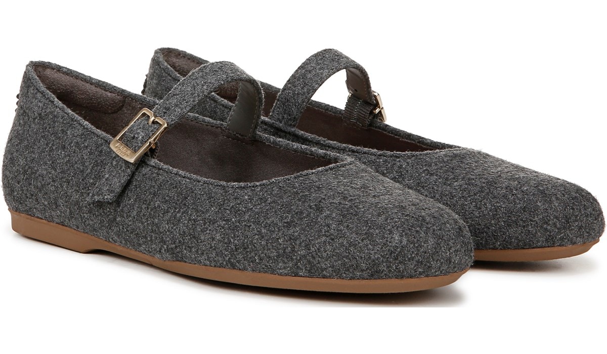 famous footwear lugz