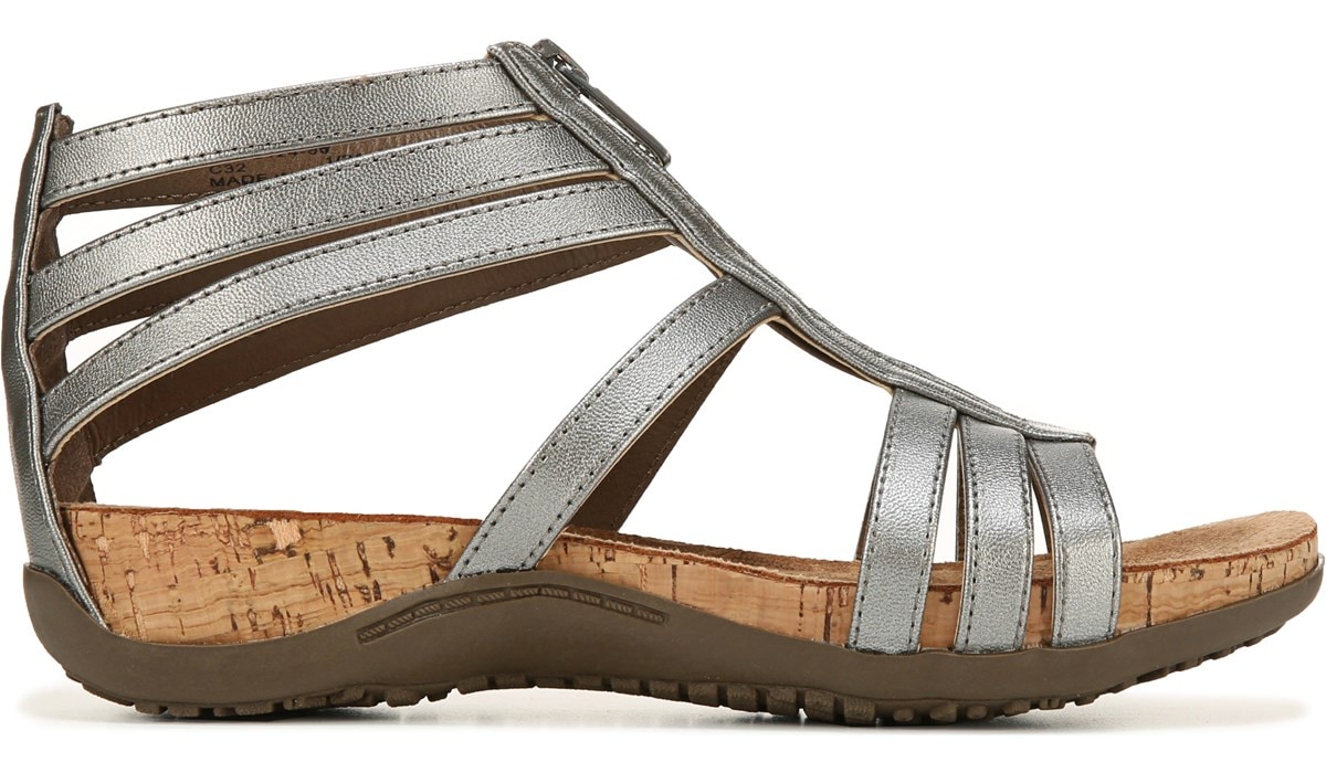 Bearpaw layla deals sandal