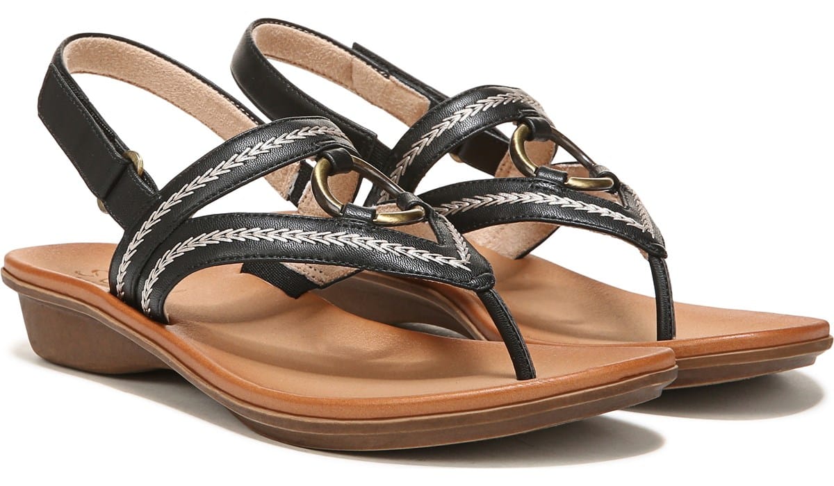 SOUL Naturalizer Women's Sunny Medium/Wide Casual Sandal | Famous Footwear