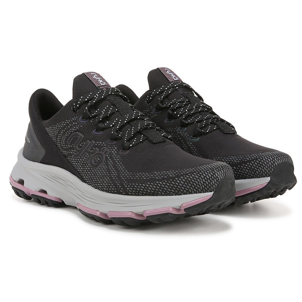 Famous footwear ryka deals