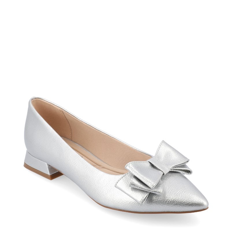 Journee Women's Ophelia Medium/Wide Pointed Toe Flat Shoes (Silver) - Size 8.0 M
