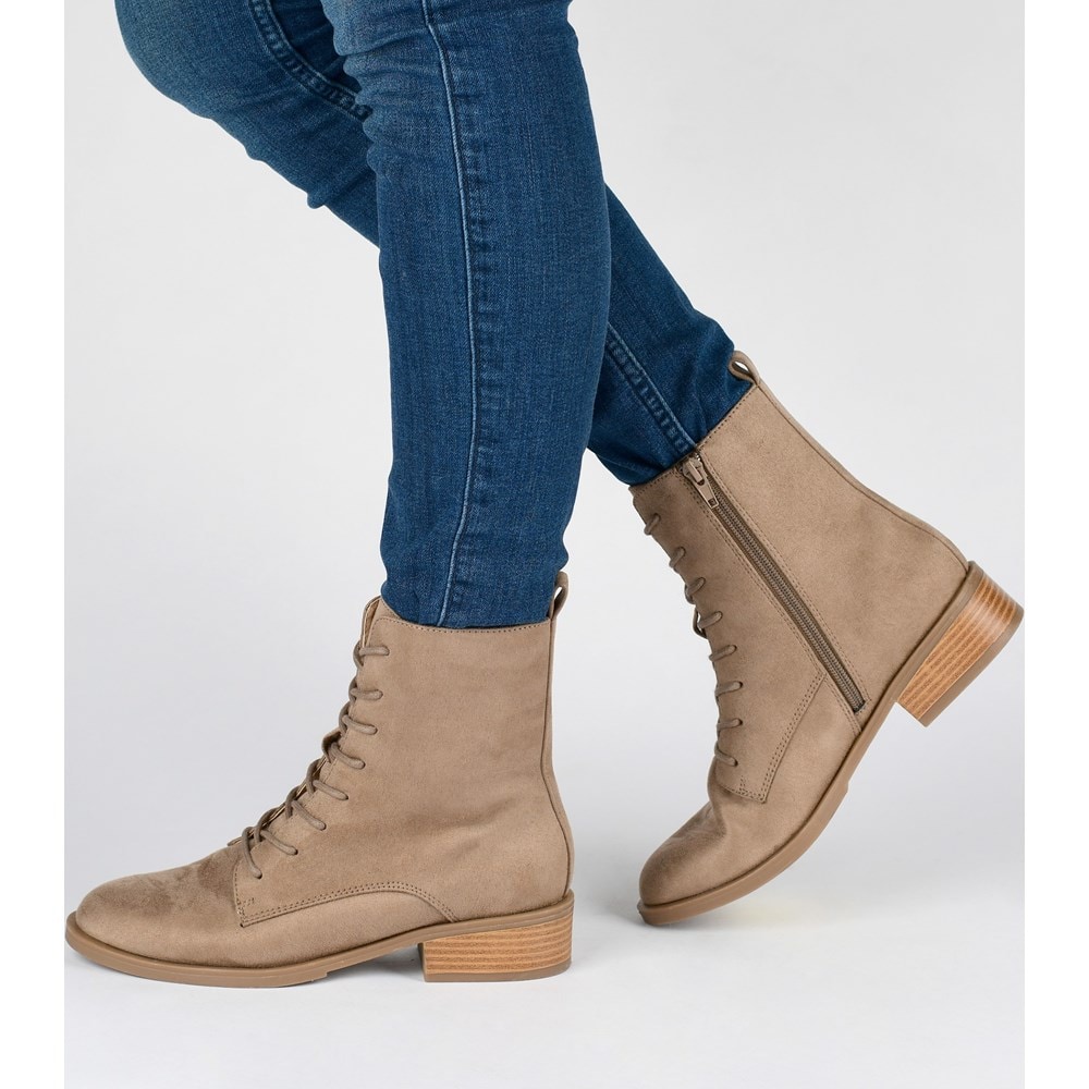 Journee Women's Vienna Medium/Wide Combat Boot Famous Footwear