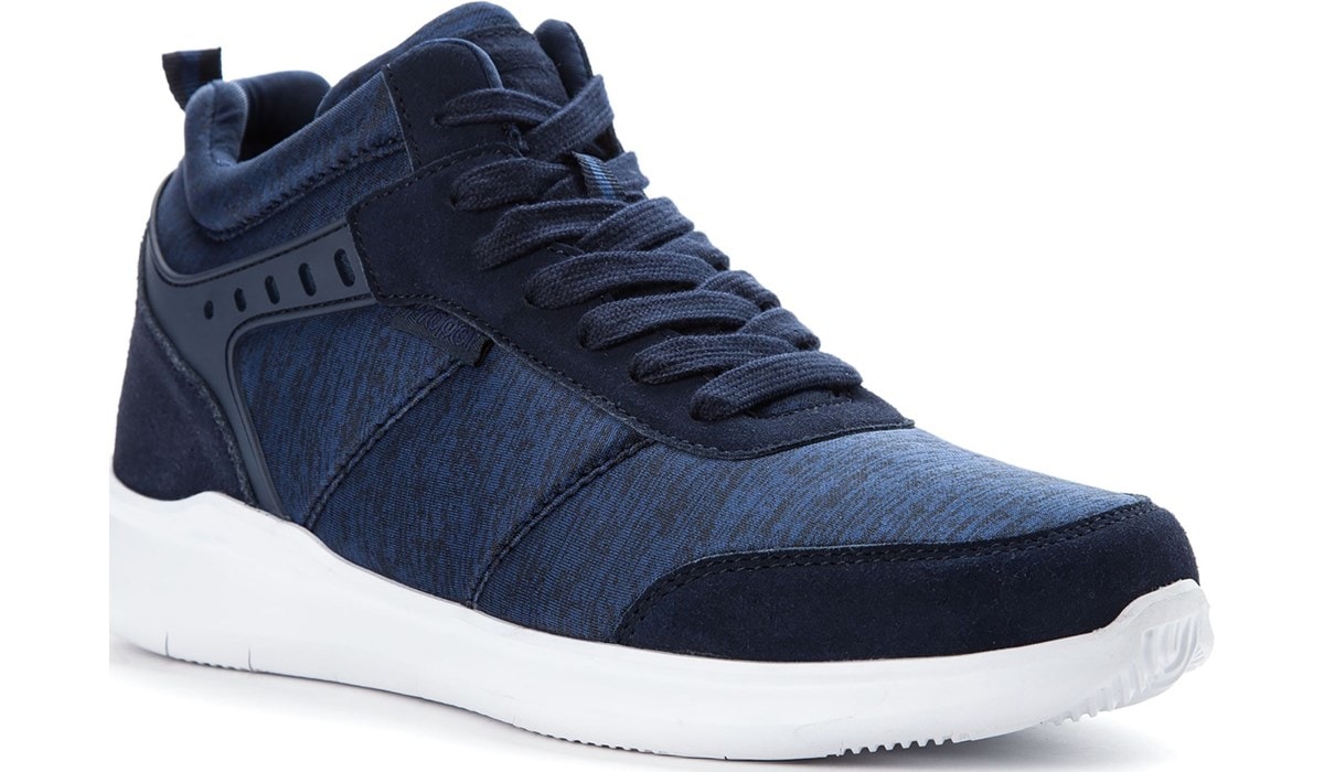 famous footwear propet