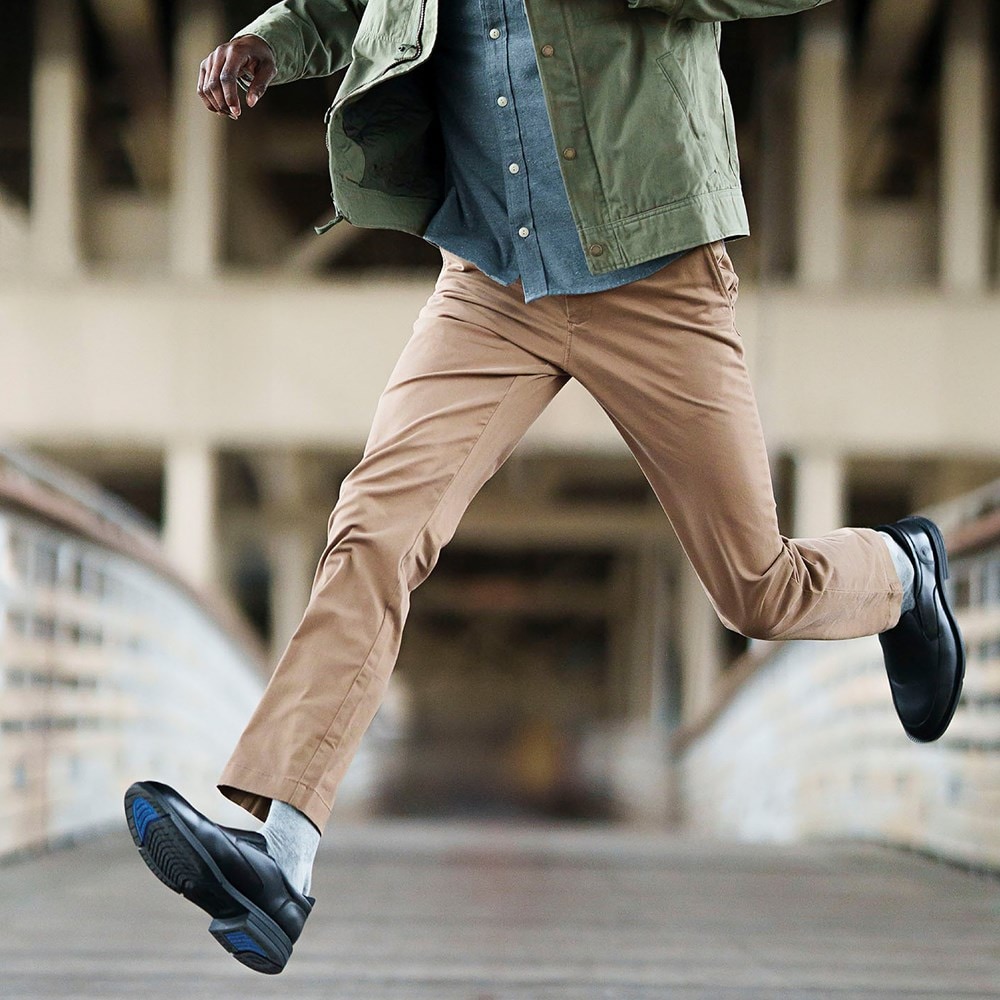 (取寄) ナン ブッシュ メンズ コア EZ アイコン モカシン トゥ スリッポン イージー-オン ドレス カジュアル シューズ ローファー Nunn Bush men Kore Ez Icon Moccasin Toe Slip-On Easy-On Easy-Off Dress Casual Shoe Loafer Cognac Nunn Bush Men's Kore EZ Icon Moc Toe Slip On | Famous Footwear