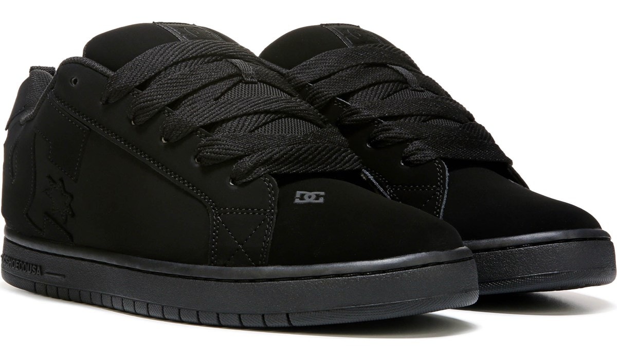 black dc sneakers