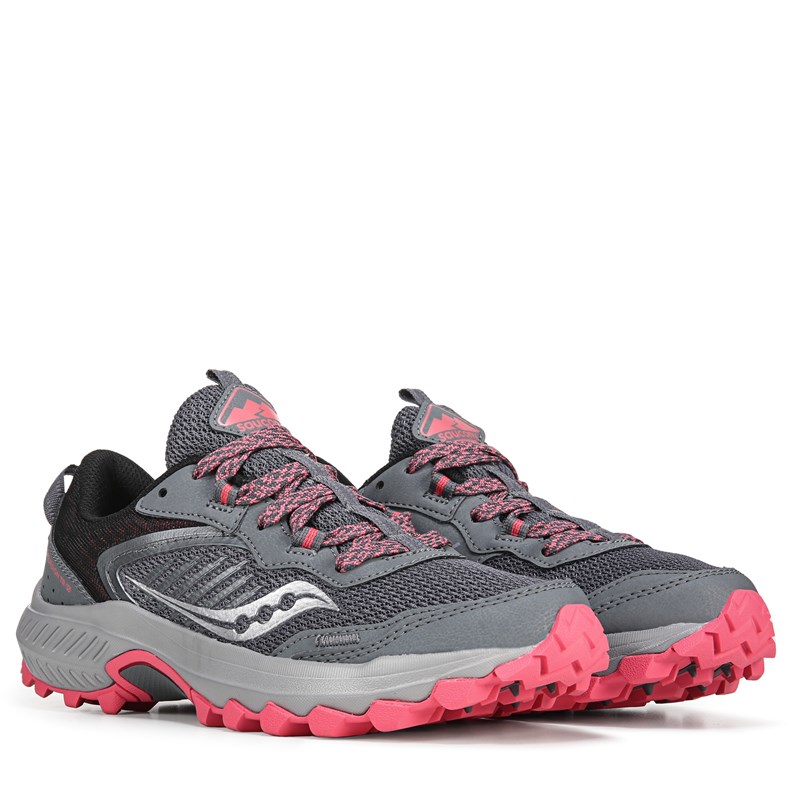 Saucony Women's Excursion 15 Plush Medium/Wide Trail Running Shoes (Charcoal/Coral) - Size 12.0 M