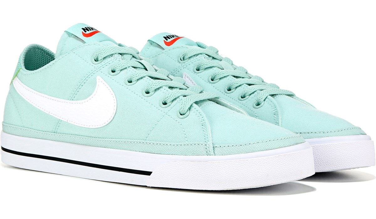 canvas sneakers nike