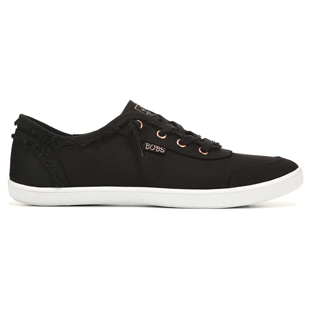 famous footwear bobs
